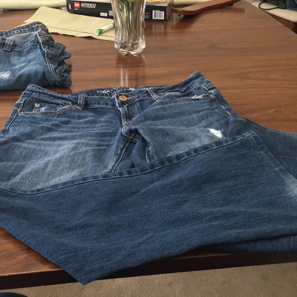 American Eagle Jeans